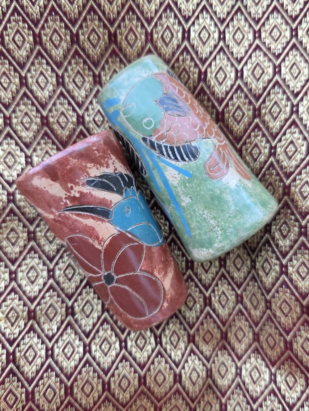 Hawaiian Ceramic Mini Vase Set Honeycreeper Bird & Trigger Fish Motif Bud Vases